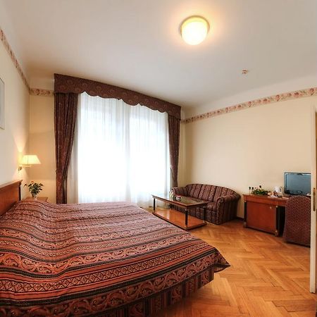 Carlton Opera Hotell Wien Eksteriør bilde