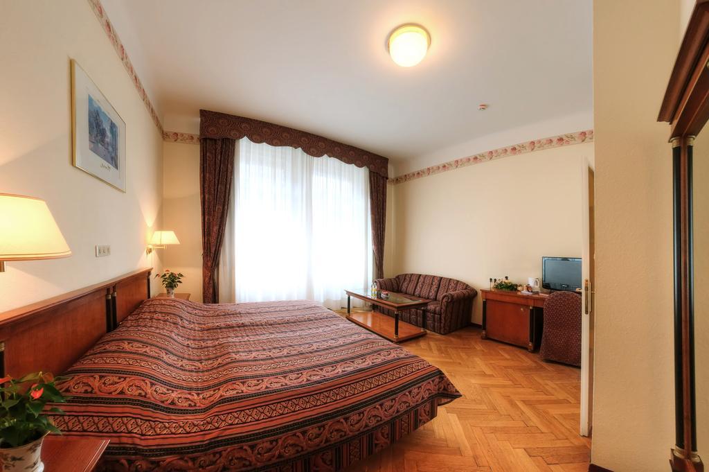 Carlton Opera Hotell Wien Eksteriør bilde