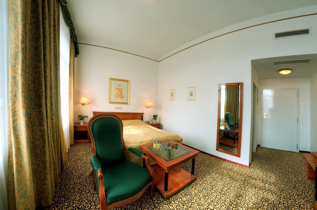 Carlton Opera Hotell Wien Eksteriør bilde
