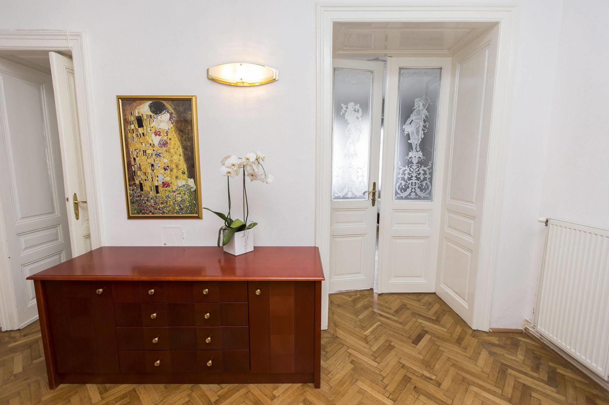 Carlton Opera Hotell Wien Eksteriør bilde